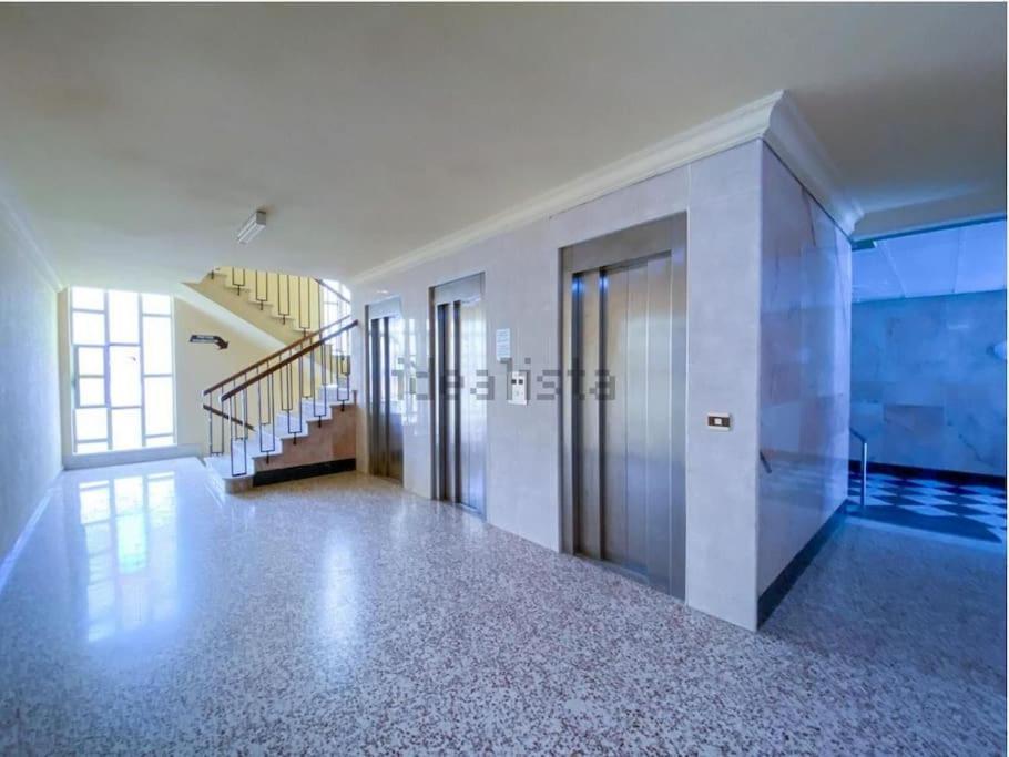 Apartment Beachfront Madrid 709 *